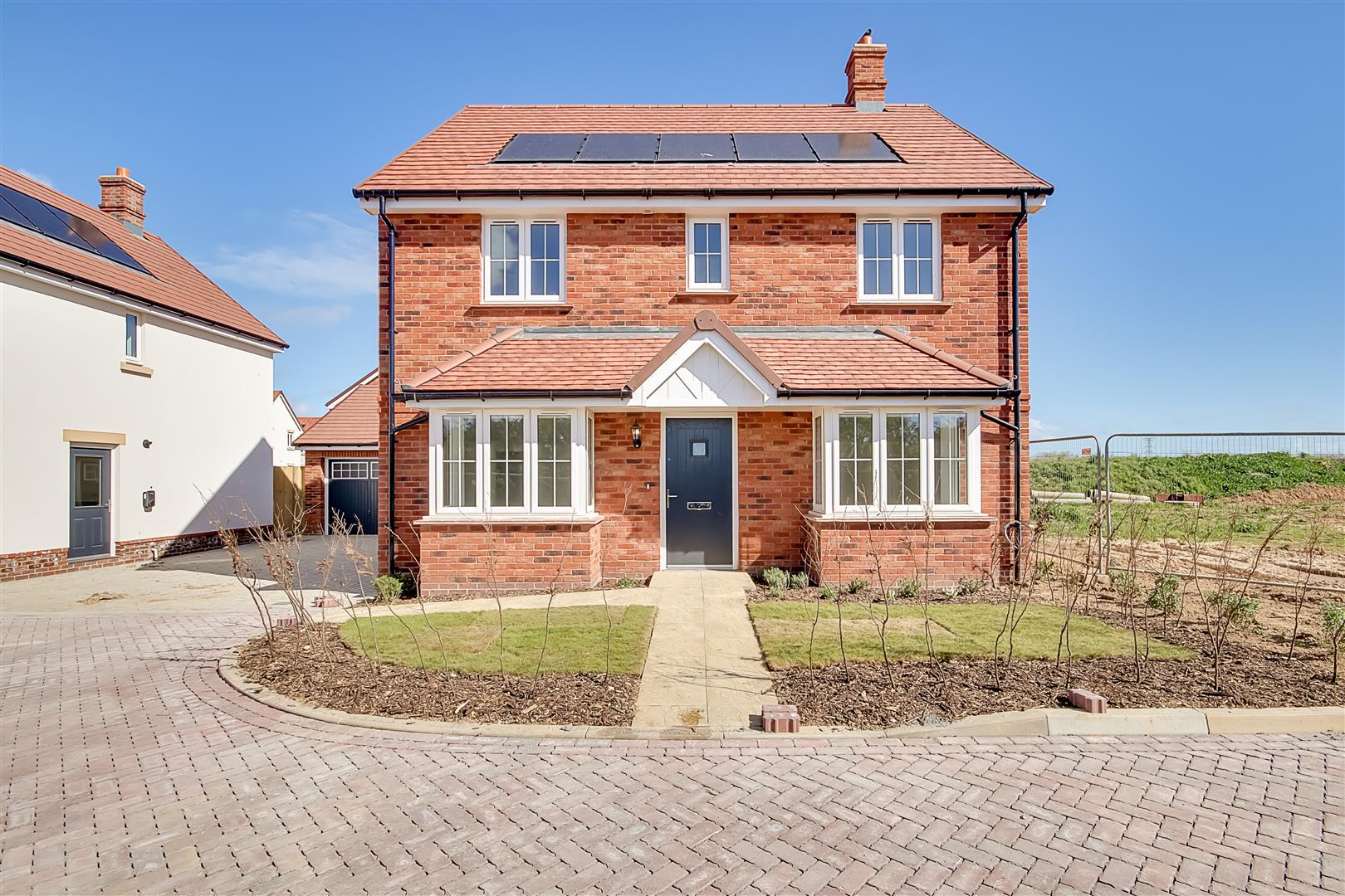 House - Detached | Malthouse Meadows, West Street, Sompting | For Sale